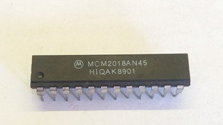 Memória Static RAM de Leitura MCM2018AN45